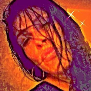 Meet your Posher, Gina